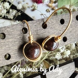 Minimalist Deep Red  garnet and Gold Earrings